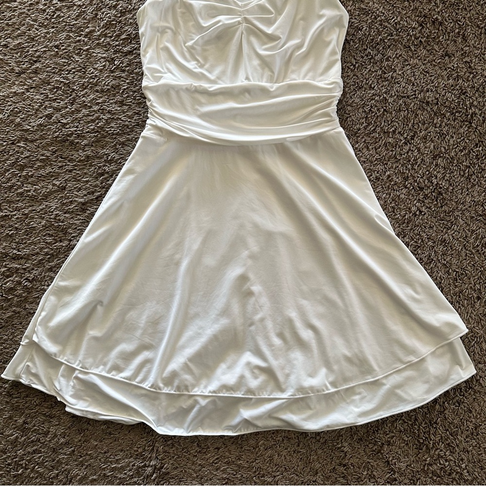 White A Line Dress - Picture 5 of 7